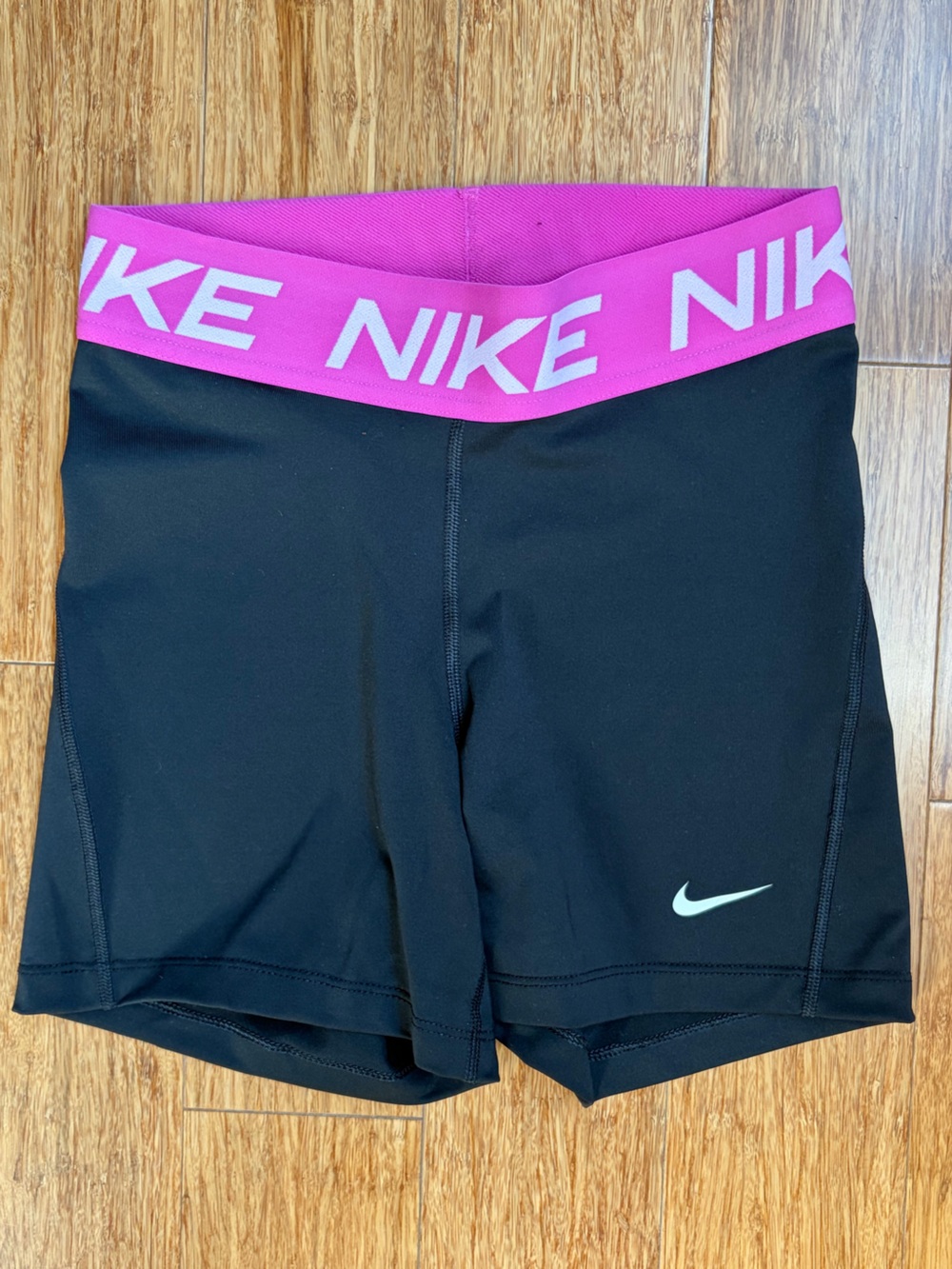 Nike Pro shorts size small black